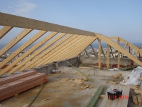 Κατασκευή ξύλινης στέγης στο Κρεμαστό Λαγό_2